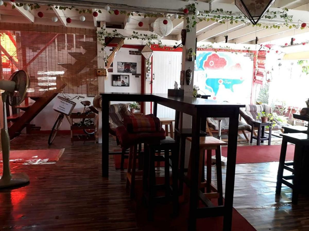 Thaimex Cafe & Homestay Backpackers- Adults Only Prachuap Khiri Khan Exterior photo